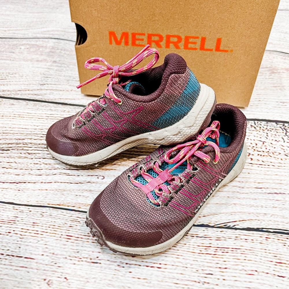 Merrell Kids Sneakers in Brown and Pink
